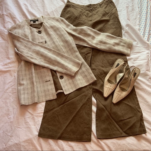 Blazer - Picture 1 of 3